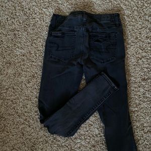 American eagle ripped skinny jeans